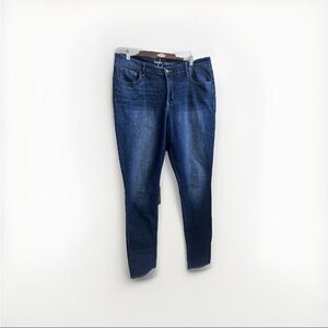 Old Navy Women's Dark Blue Curvy Profile Mid Rise Casual Skinny Jeans